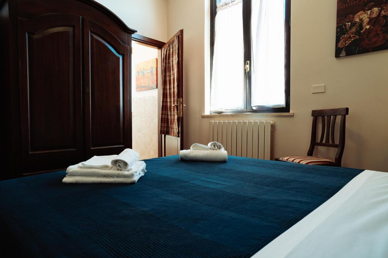 Il Pozzo Country House Collescipoli Exterior photo